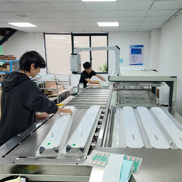 Packaging & Delivery